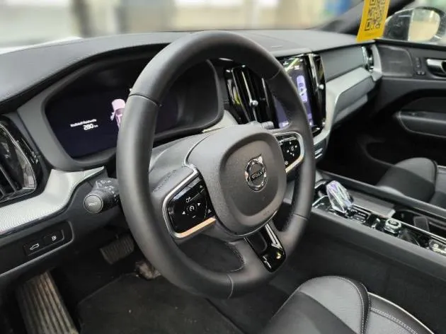 Volvo XC60 Black Edition T6 AWD 398CP Black Edition Ultra